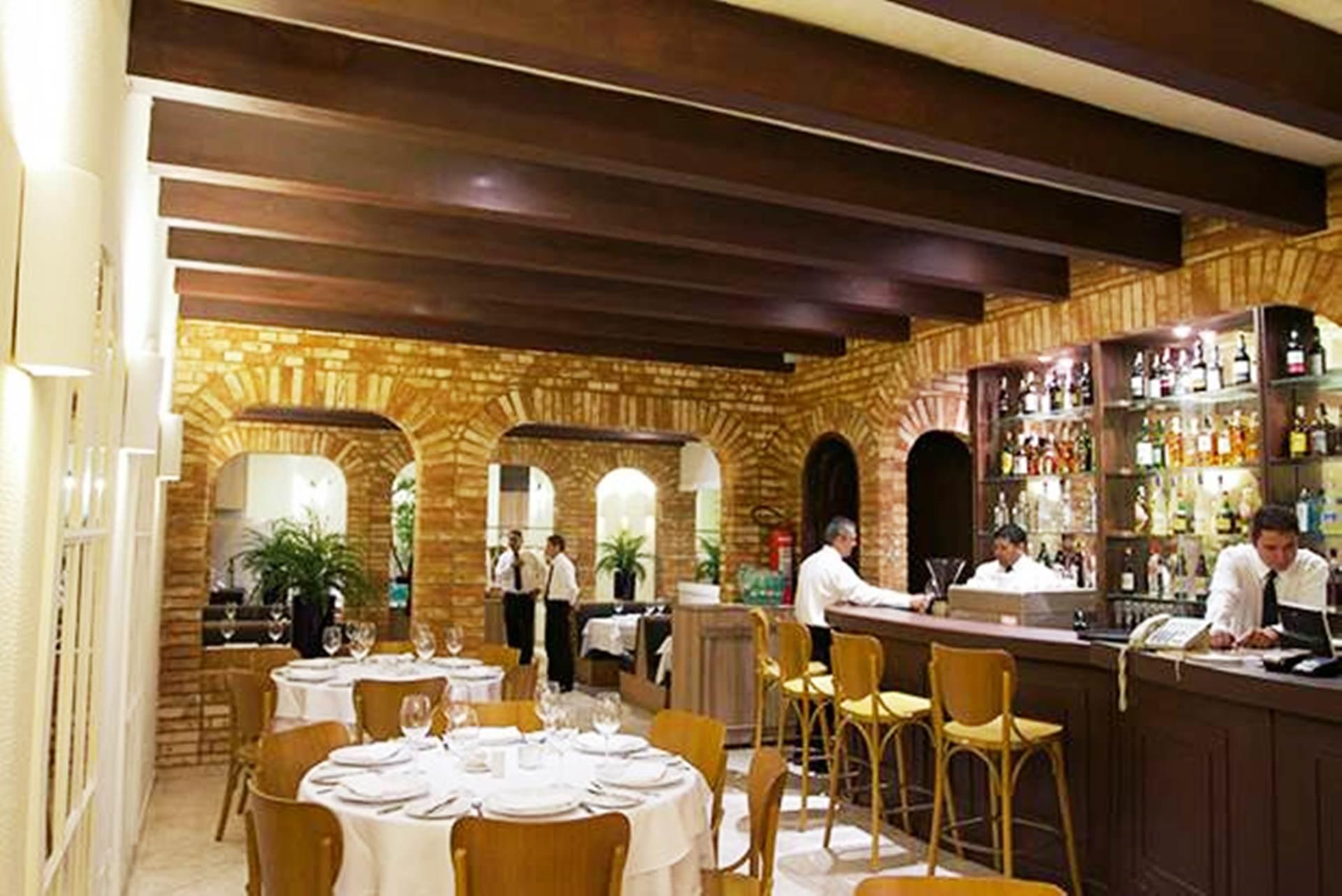 San Michel 3*